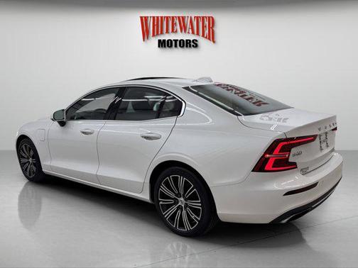 2021 Volvo S60 Recharge Plug-In Hybrid T8 Inscription