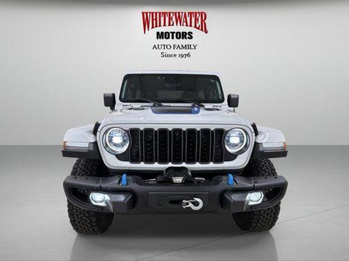 Bright White Clearcoat 2024 Jeep Wrangler 4xe Rubicon X