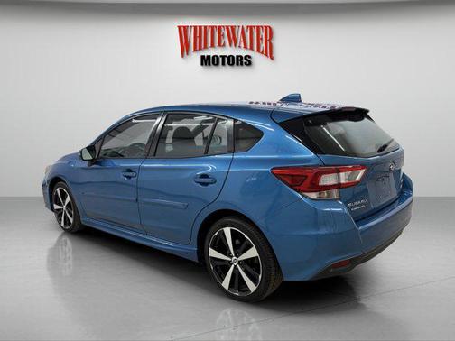 2017 Subaru Impreza 2.0i Sport