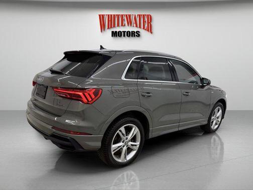 2019 Audi Q3 2.0T S line Premium Plus
