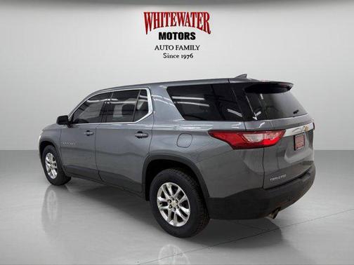 Satin Steel Metallic 2018 Chevrolet Traverse LS