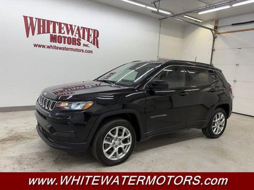 2024 Jeep Compass Latitude Lux