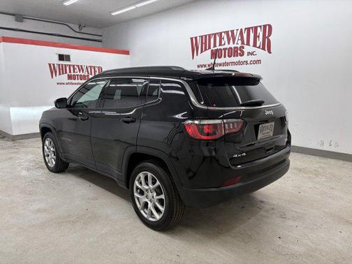 2024 Jeep Compass Latitude Lux