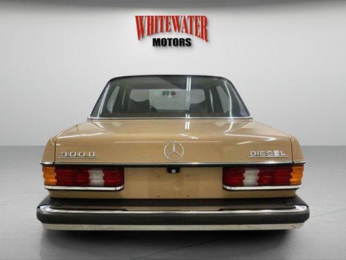 1977 Mercedes-Benz 300D Diesel