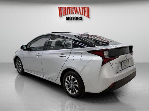2019 Toyota Prius XLE