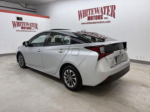 2019 Toyota Prius XLE