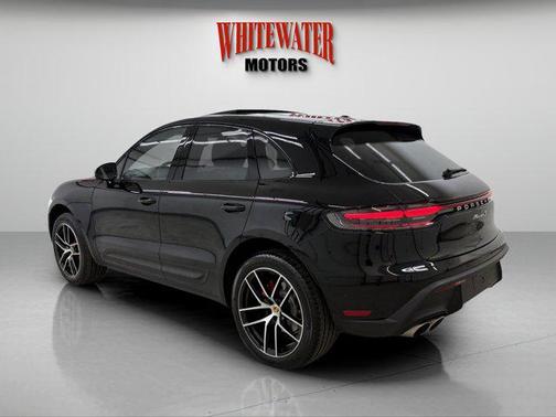 2022 Porsche Macan Base