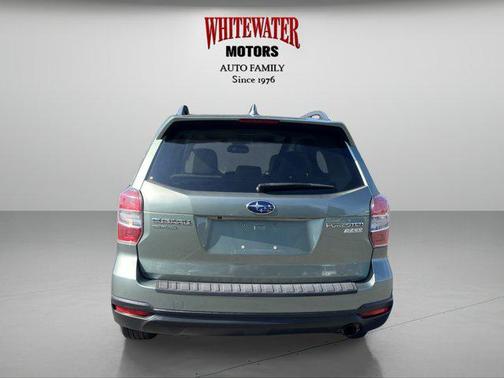 2016 Subaru Forester 2.5i Touring
