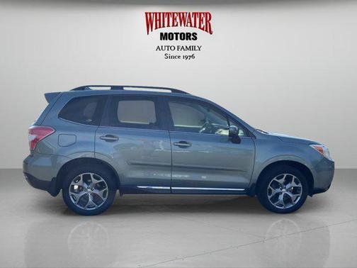 2016 Subaru Forester 2.5i Touring
