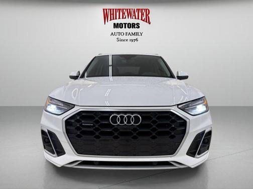 2023 Audi Q5 45 S line Premium Plus