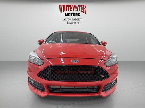 2017 Ford Focus ST 