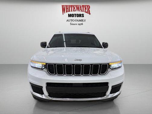 Bright White Clearcoat 2025 Jeep Grand Cherokee L Laredo