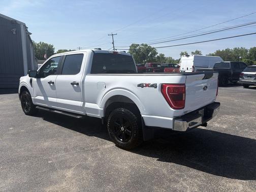 Oxford White 2021 Ford F-150 XLT