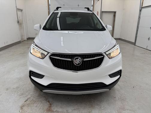 Summit White 2020 Buick Encore Preferred