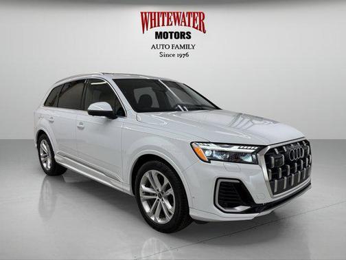 2025 Audi Q7 55 Prestige