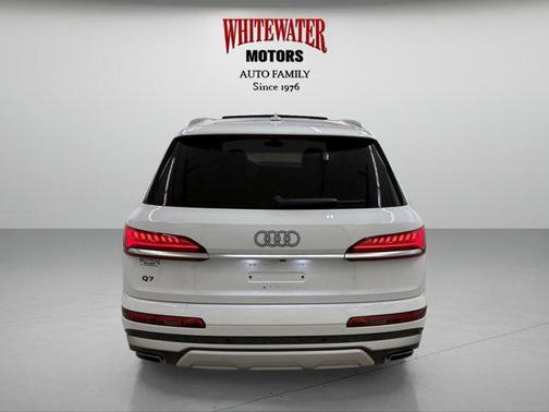 2025 Audi Q7 55 Prestige