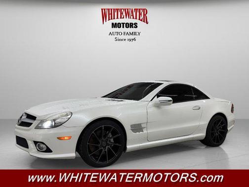 Diamond White Metallic 2011 Mercedes-Benz SL-Class SL 550