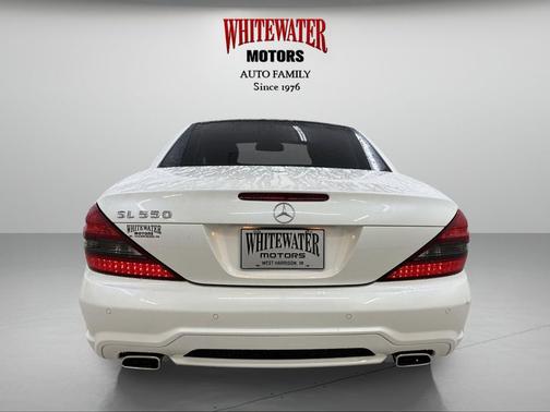 Diamond White Metallic 2011 Mercedes-Benz SL-Class SL 550