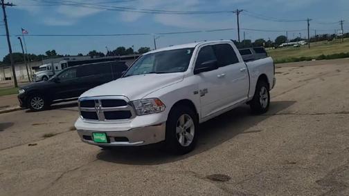 2019 RAM 1500 SLT