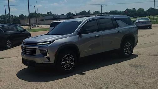 Sterling Gray Metallic 2025 Chevrolet Traverse LT