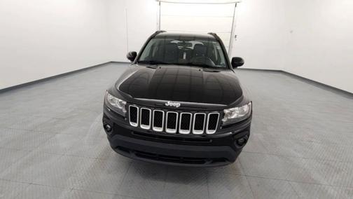 Black Clearcoat 2017 Jeep Compass Latitude