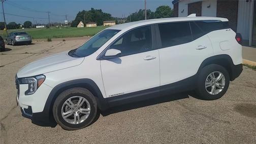 Summit White 2024 GMC Terrain SLE