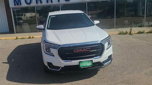 Summit White 2024 GMC Terrain SLE