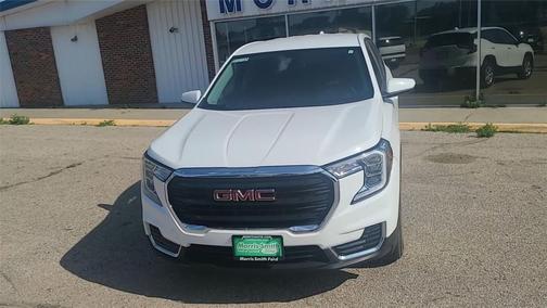 Summit White 2024 GMC Terrain SLE