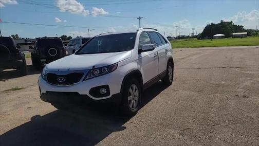 2011 Kia Sorento LX