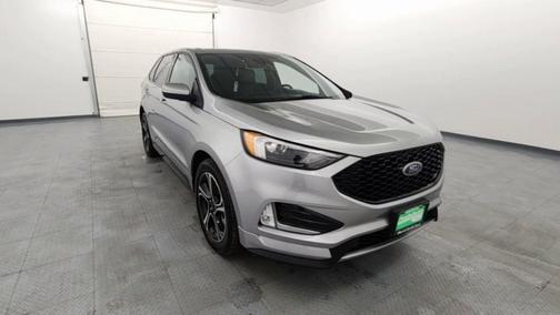 ICONIC SILVER 2023 Ford Edge ST