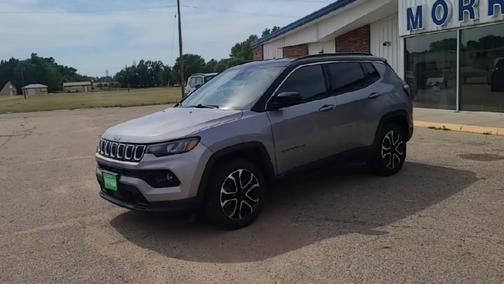 Billet Silver Metallic Clearcoat 2023 Jeep Compass Limited