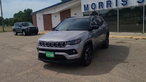 Billet Silver Metallic Clearcoat 2023 Jeep Compass Limited