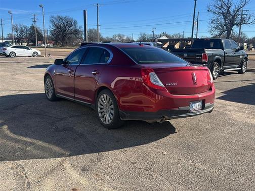 2013 Lincoln MKS Base