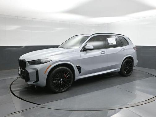 Brooklyn Gray Metallic 2024 BMW X5 sDrive40i
