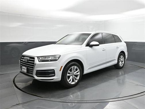 2019 Audi Q7 45 SE Premium