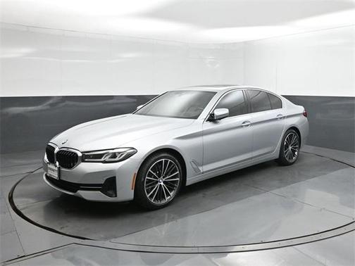 2021 BMW 530 i
