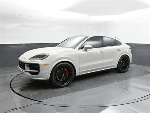 2024 Porsche Cayenne AWD