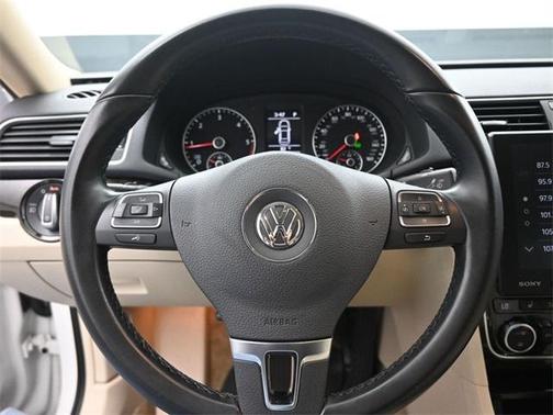 2015 Volkswagen Passat 2.0L TDI DSG SEL Premium