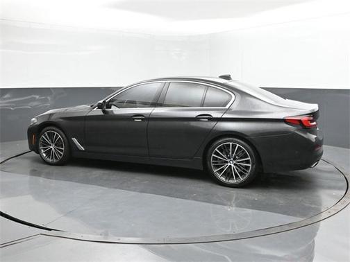 2021 BMW 540 i