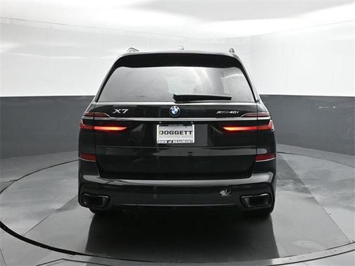 2026 BMW X7 xDrive40i