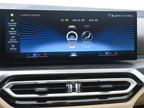 2024 BMW 330 i