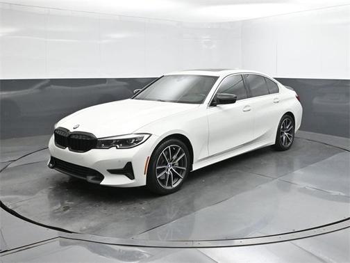 2021 BMW 330 i