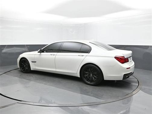 2015 BMW 750 Li