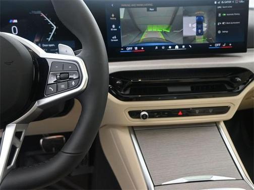 2025 BMW 330 i