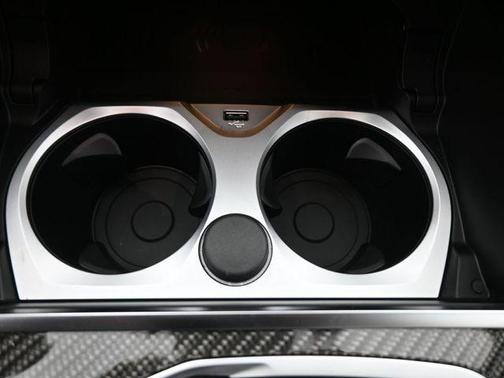 2026 BMW M850 i xDrive