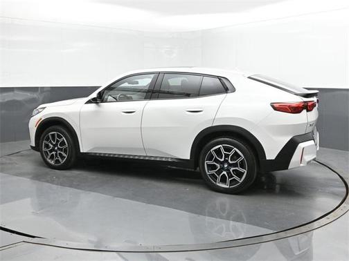 2024 BMW X2 xDrive28i