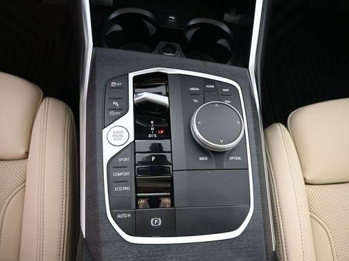 2026 BMW 330 i NA