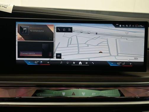 2026 BMW 750e xDrive