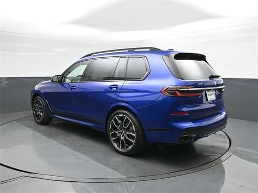 2026 BMW X7 M60i