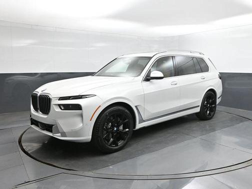 2026 BMW X7 xDrive40i